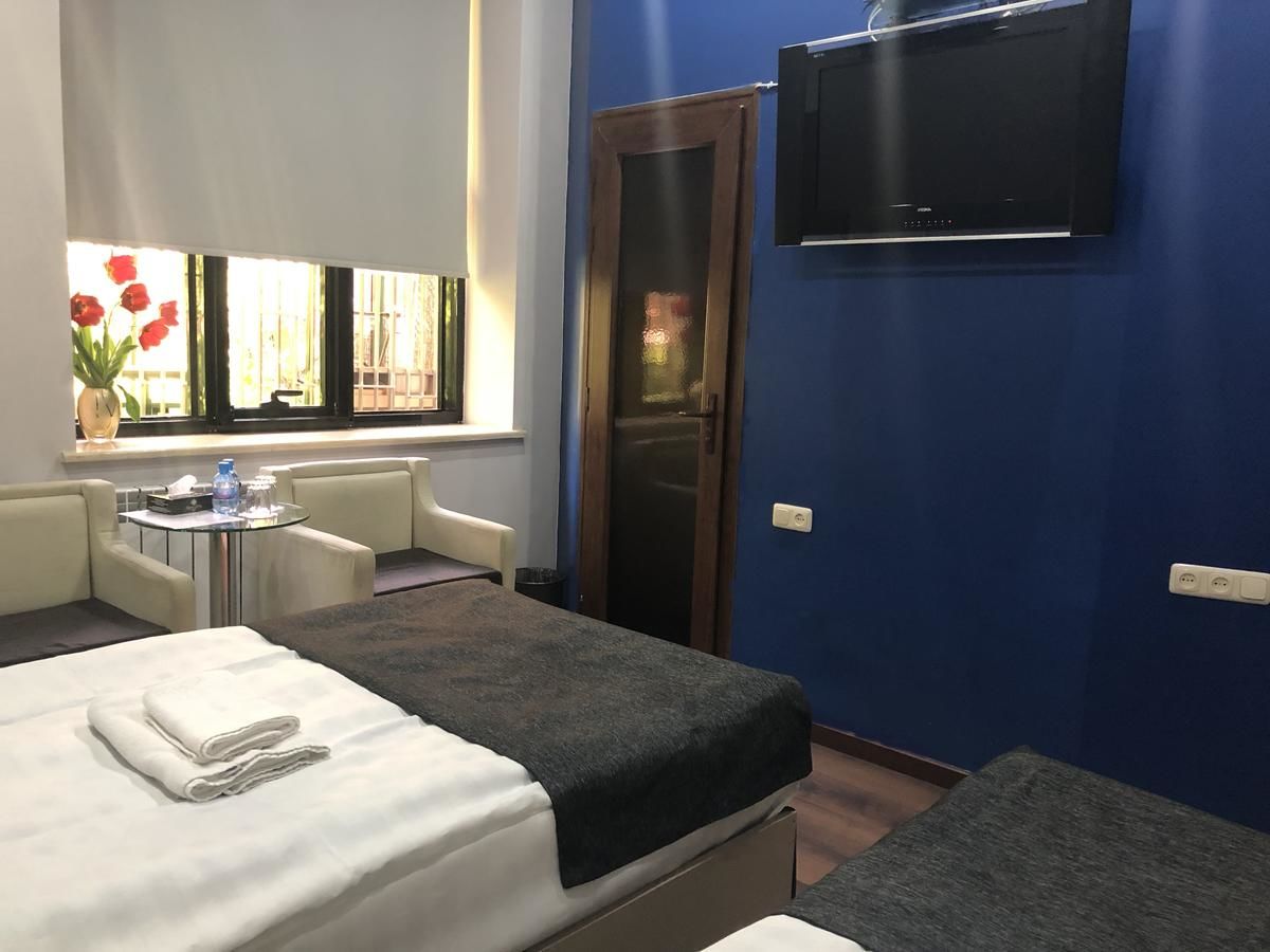 Отель Elysium Gallery Hotel Ереван