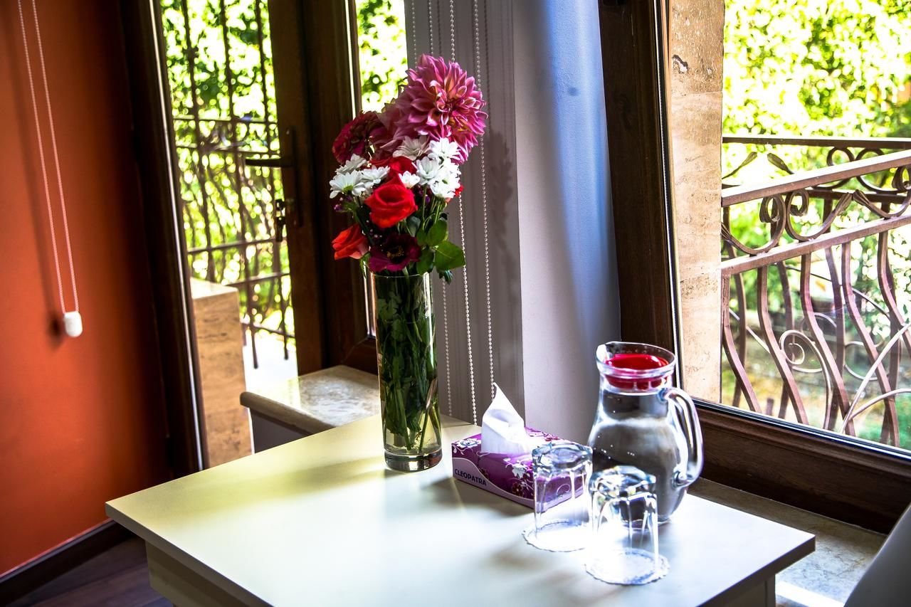 Отель Elysium Gallery Hotel Ереван
