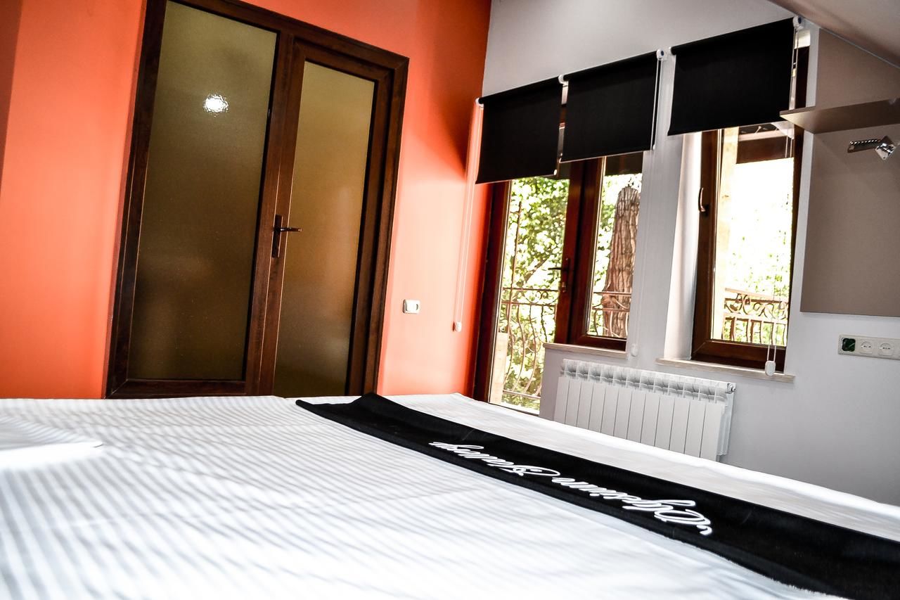 Отель Elysium Gallery Hotel Ереван
