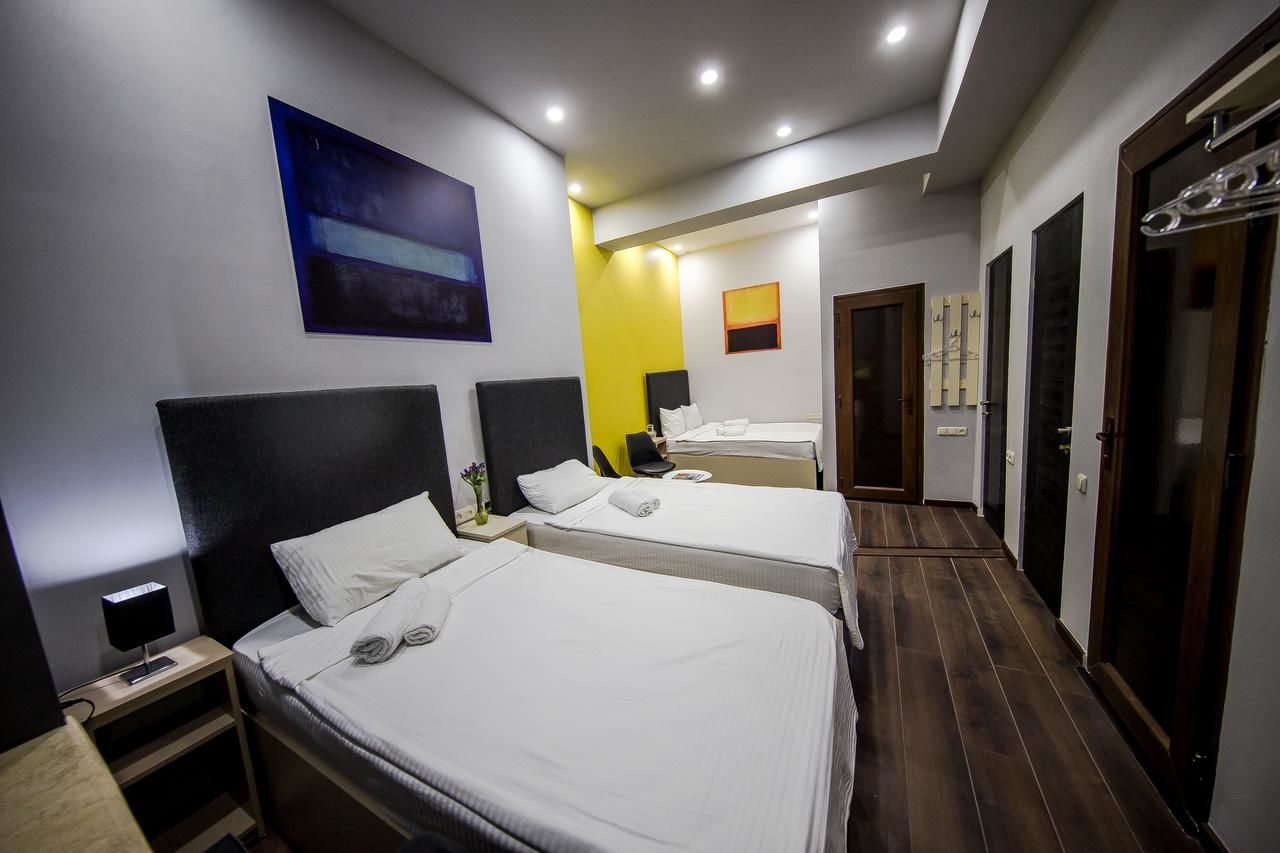 Отель Elysium Gallery Hotel Ереван