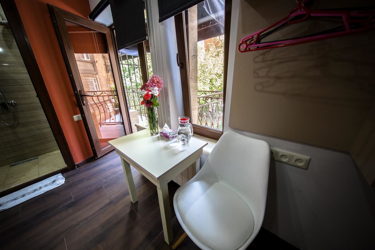 Отель Elysium Gallery Hotel Ереван