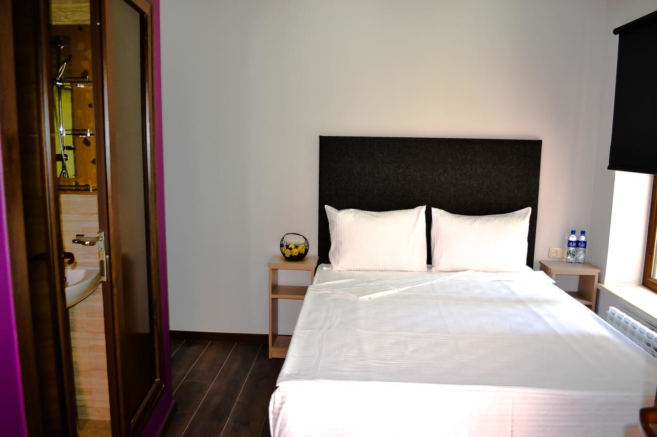 Отель Elysium Gallery Hotel Ереван