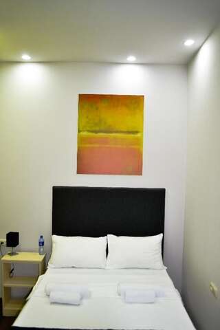 Отель Elysium Gallery Hotel Ереван Одноместный номер эконом-класса без окон-5